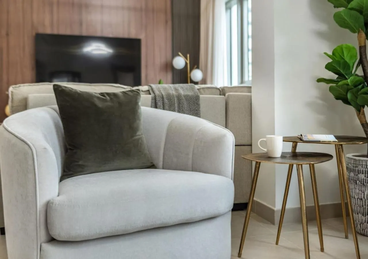 Stylish Upgraded 1 Bed Burj Khalifa Poolside View Apartment Dubai
